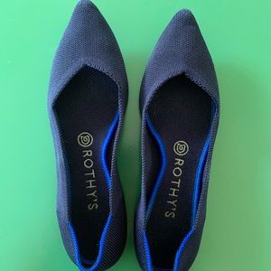 Navy Rothy’s Size 8 - The Point